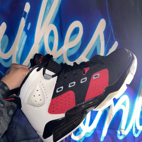 Mens Jordan Hightops - Picture 2 of 5